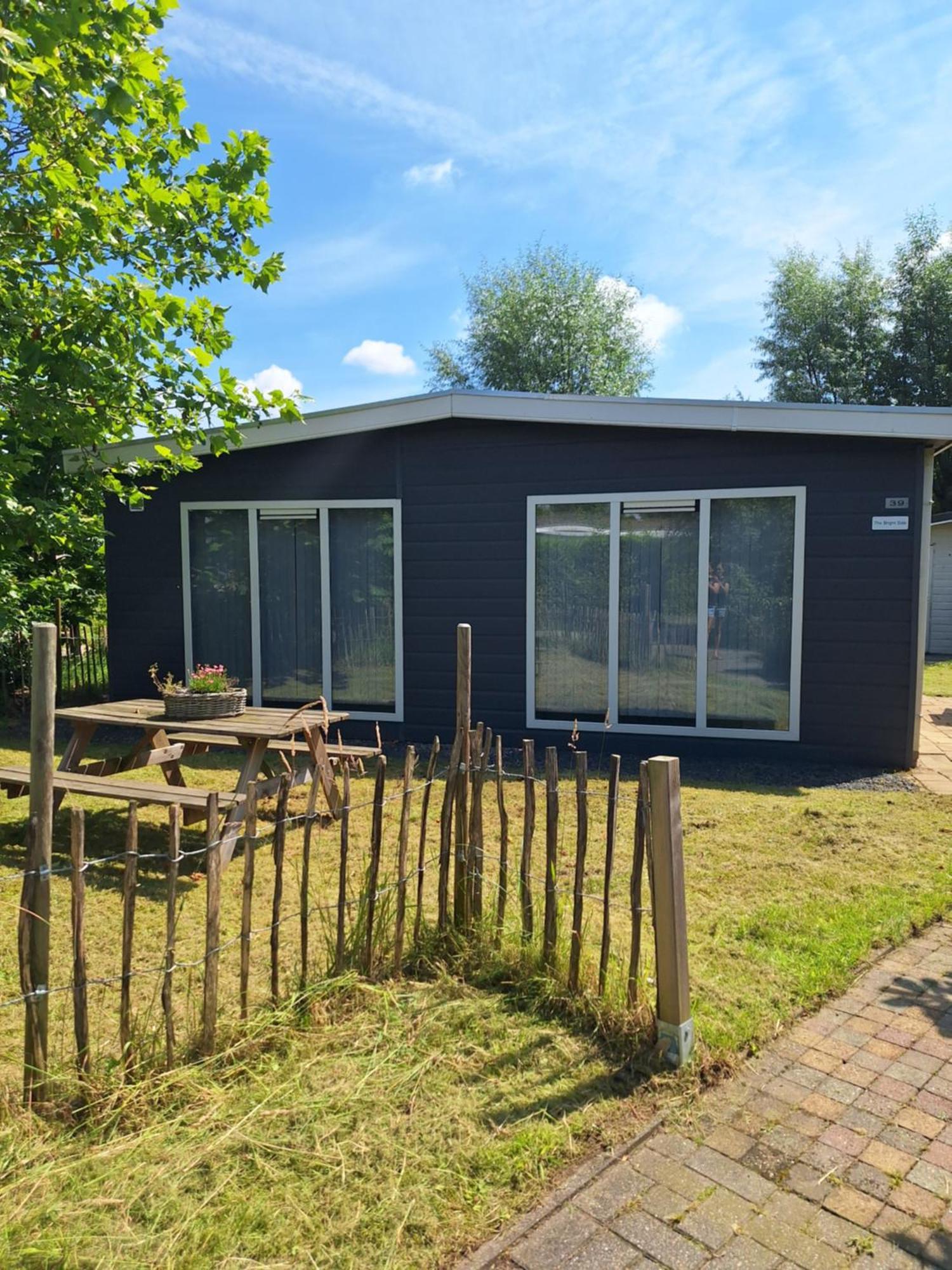 The Bright Side Brabant Villa Molenschot Exterior photo
